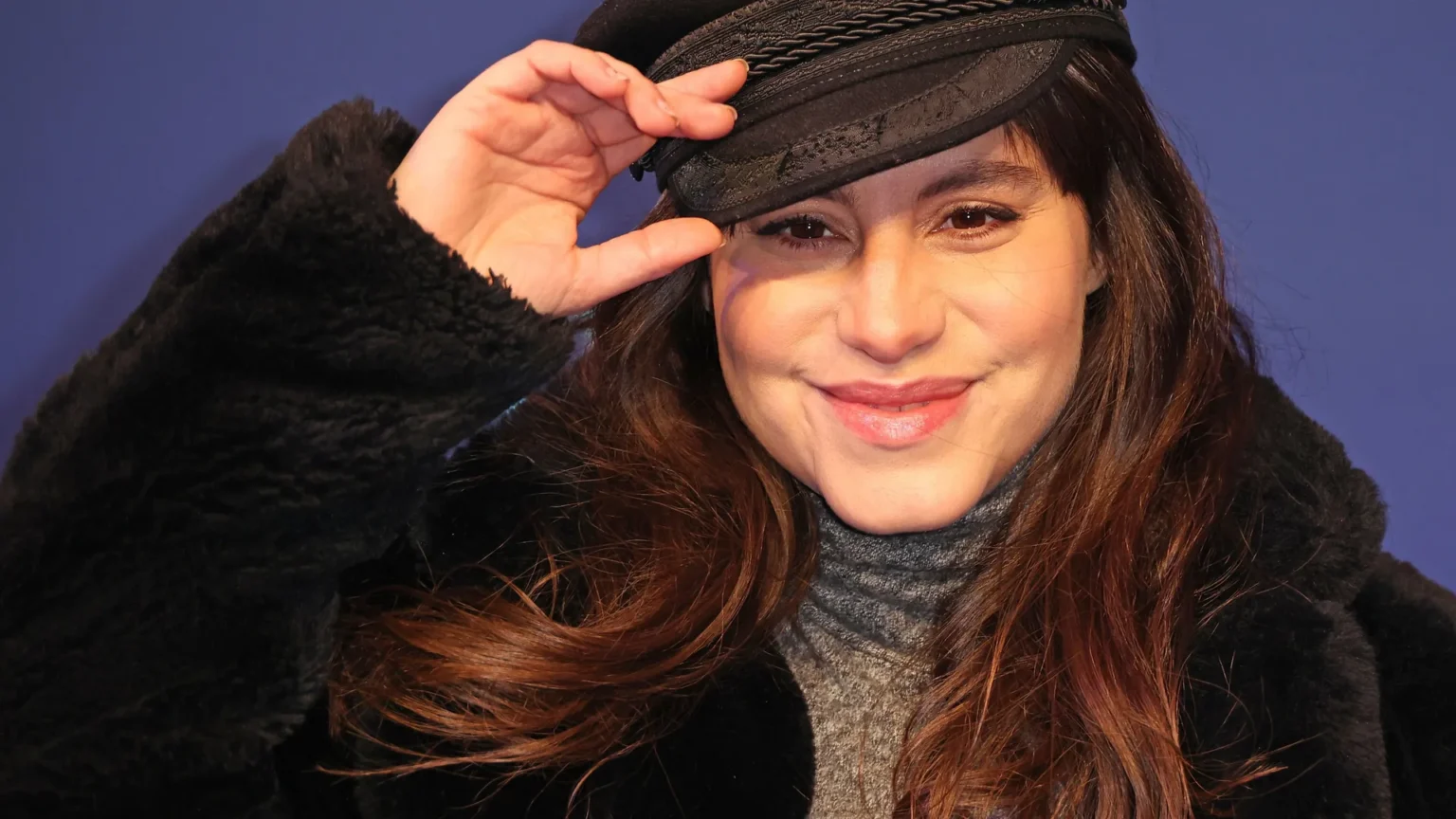 Almila Bagriacik Gewichtszunahme – Fakten, Gerüchte und Realität almila bagriacik gewichtszunahme